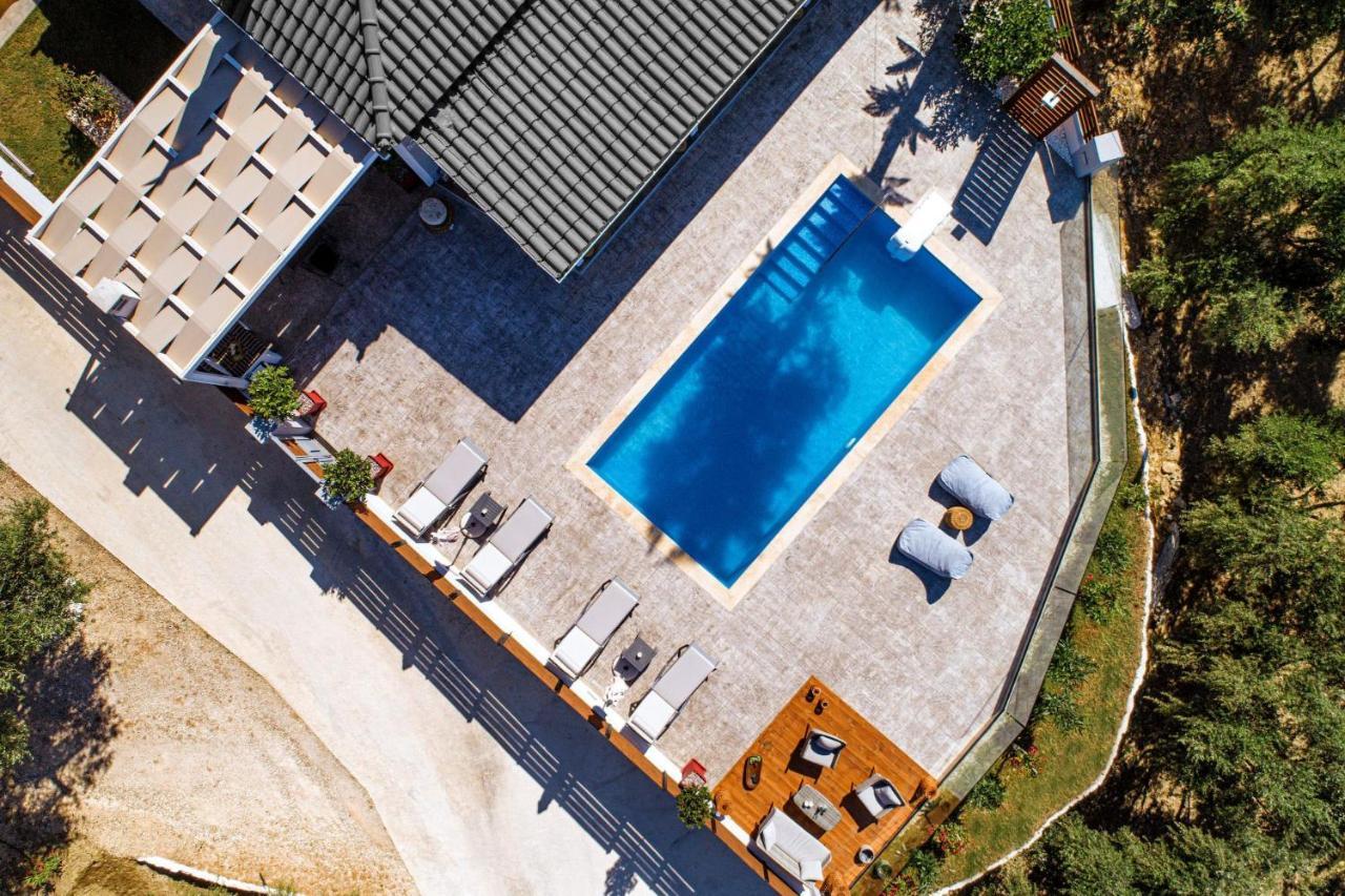 Villa Venia - Cozy Escape With Scenic Sew View, By Zantewize Tragaki Ngoại thất bức ảnh