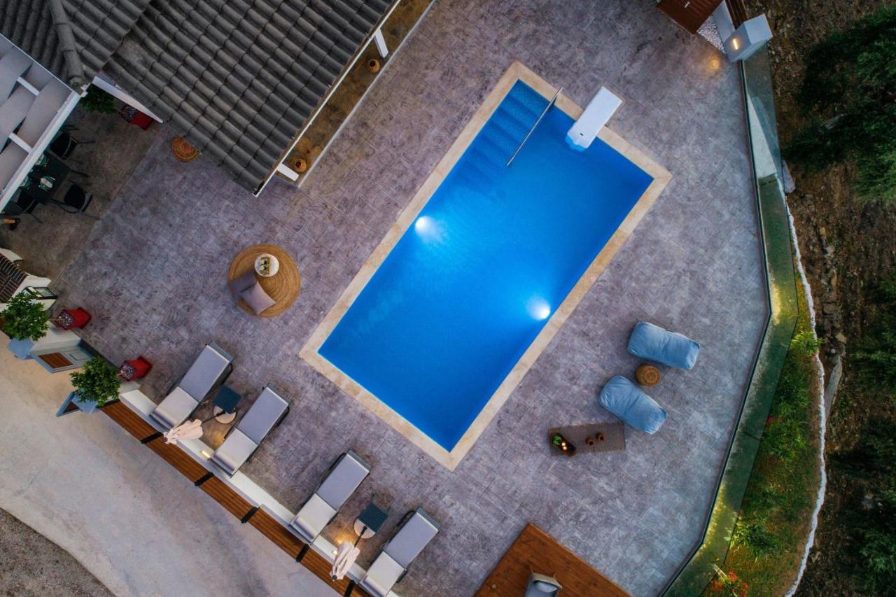 Villa Venia - Cozy Escape With Scenic Sew View, By Zantewize Tragaki Ngoại thất bức ảnh